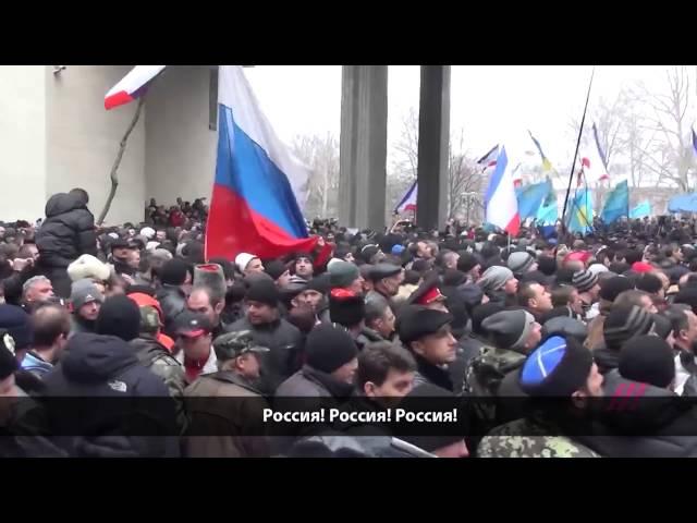 Митинг в Крыму в марте 2014: половина толпы скандирует «Россия!», другая – «Украина!»