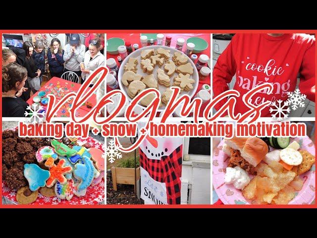 12 DAY OF VLOGMAS DAYS 9-10 / BAKING + SNOW + HOMEMAKING MOTIVATION