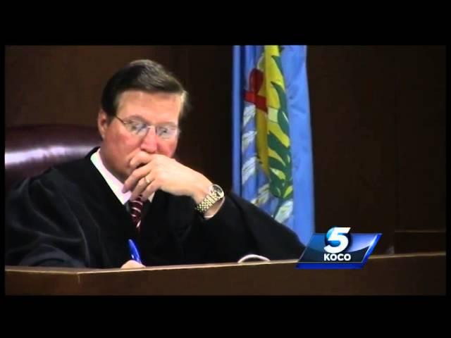 Jury listens to first full day of testimony in Daniel Holtzclaw trial