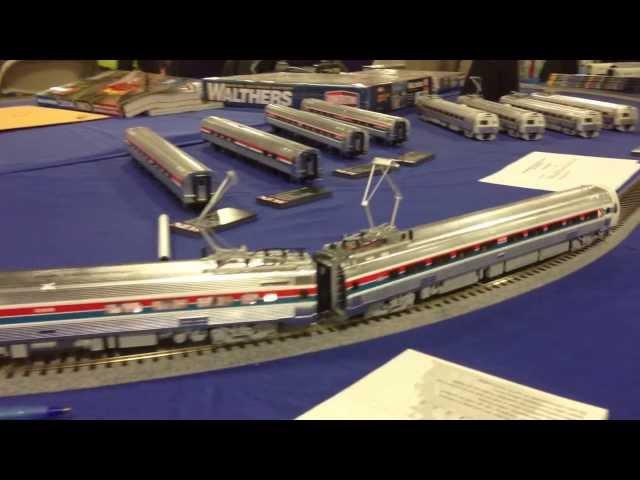 Walthers MetroLiner In Action At The Amherst Railway Show On TrainWorldTV!