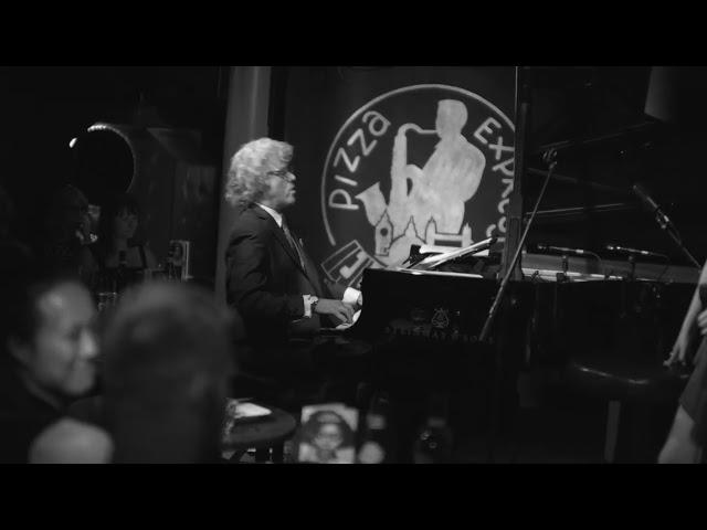 Anais Reno - At Long Last Love (At PizzaExpress Live)