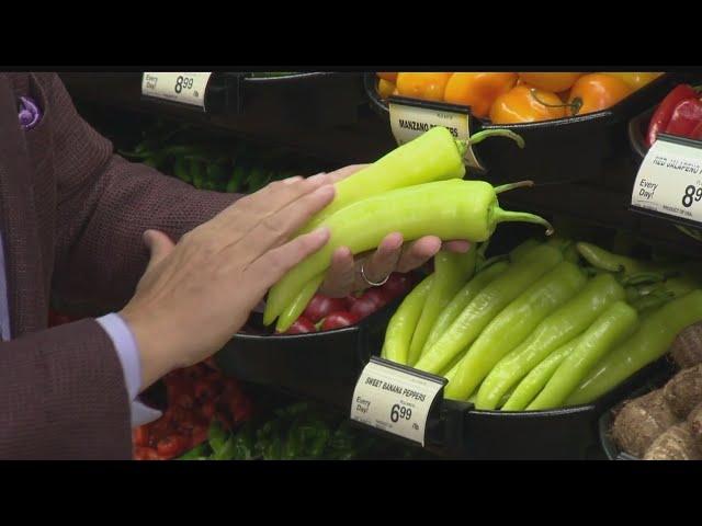 Fresh Grocer: Sweet Banana Peppers