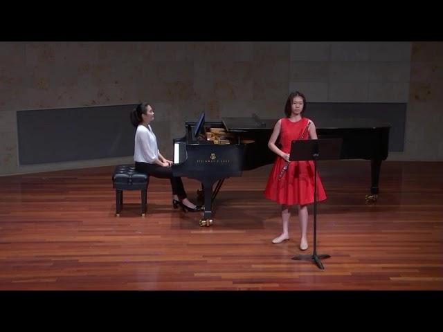 Mozart flute concerto in G Major by Cara Xu and Yifang Wu