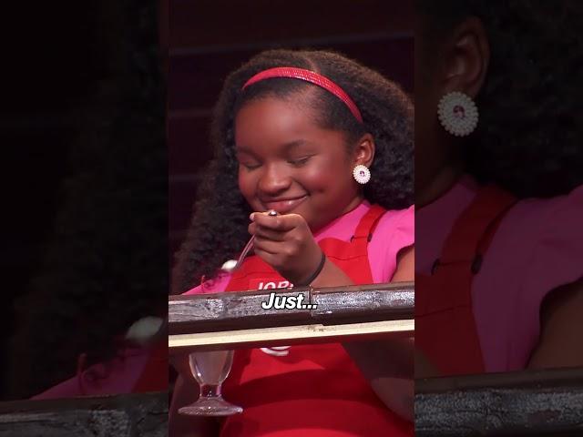 hey, look over there…  #masterchefjunior
