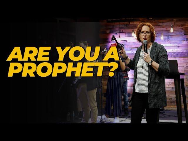 How to Know if You Are a Prophet | Prophet vs. a Prophetic Person #prophets