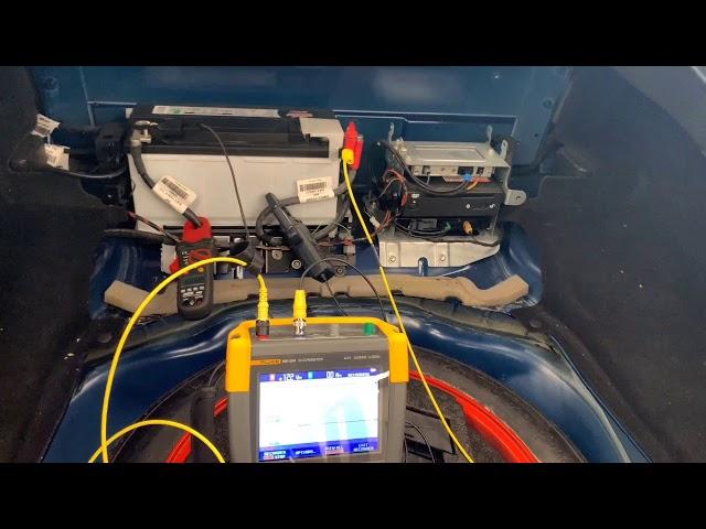 2009 Jaguar XK battery draw test with FLUKE 190 204!!