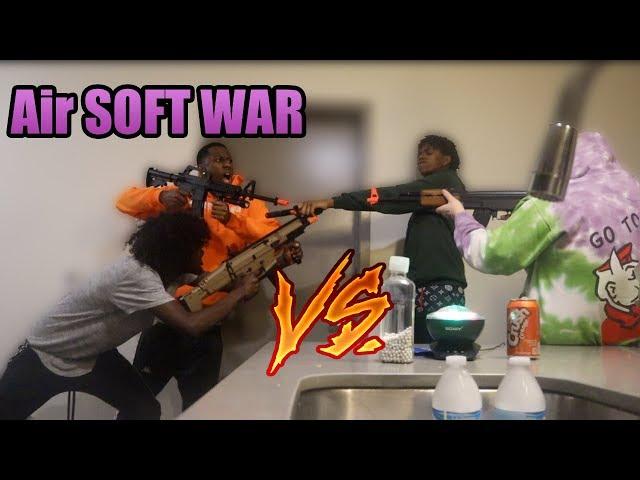 ROOMATE AIRSOFT WAR ( SUPER FUN) | TyTheGuy