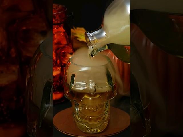 Простой коктейль на Halloween - Old Fashioned #shorts