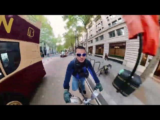 Riding a bike In London Shot by #insta360