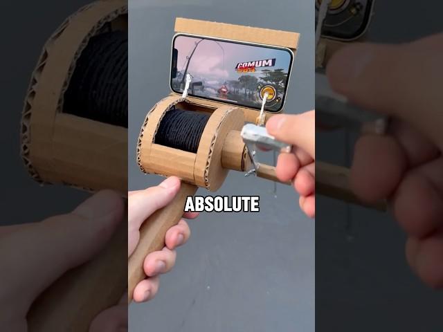 “Impossible” Cardboard Creations (@invectoroficial/tt)