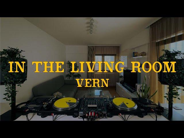 Vern Minimal House Set In The Living Room