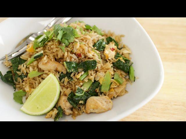 Thai Chicken Fried Rice Recipe ข้าวผัดไก่ - Hot Thai Kitchen