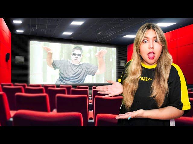 HICE UN CINE EN MI CASA -Meli Rico