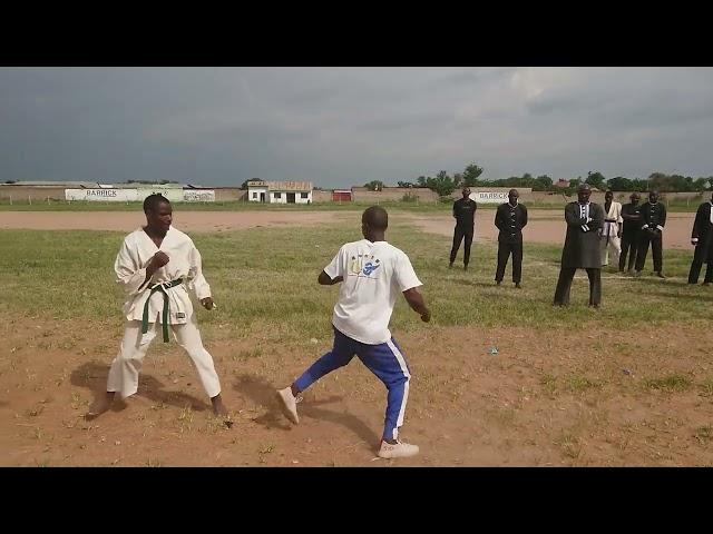 Shotokan Vs Jeet Kune Do