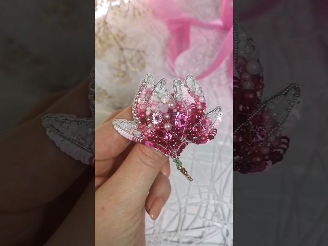 Брошь Магнолия #брошьцветок #брошьбукет #брошьмагнолия #brooch #broochflower #broochhandmade #брошь