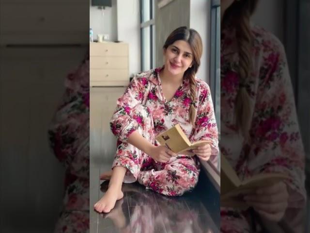 Pakistani Actress Feet | Celebrity Feet Attraction | Silky Beautiful Feet | Shorts