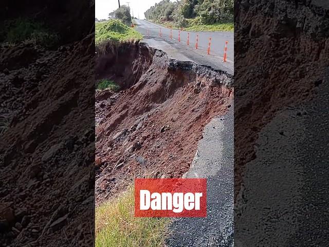 Floods land slip