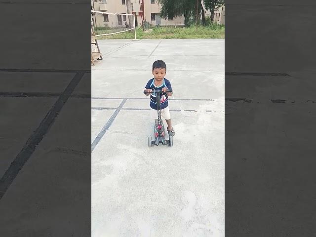 Benny learning #skating cycle 