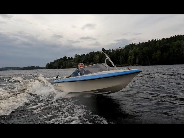 Bella 440 ja Evinrude 60 (4K)