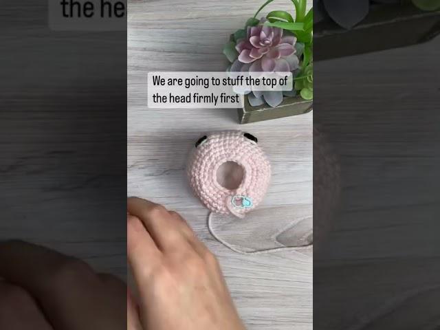 How to stuff crochet heads and bodies to reduce large or gaping holes on the last few rounds