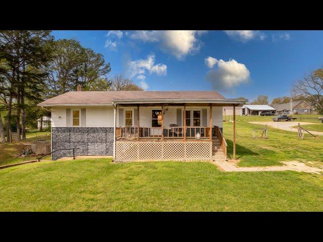 Home in Town for Sale, Southern Missouri Ozarks | United Country Real Estate