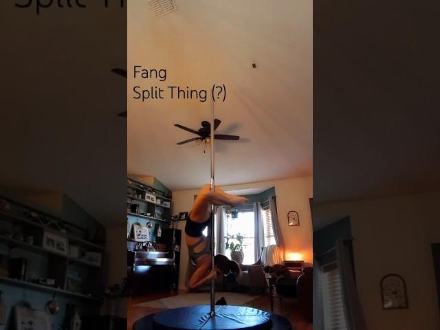 Fang and Split Thing (?) #pdfang #polerina #poledance #poledancersofig #aerialist #motivation #pole