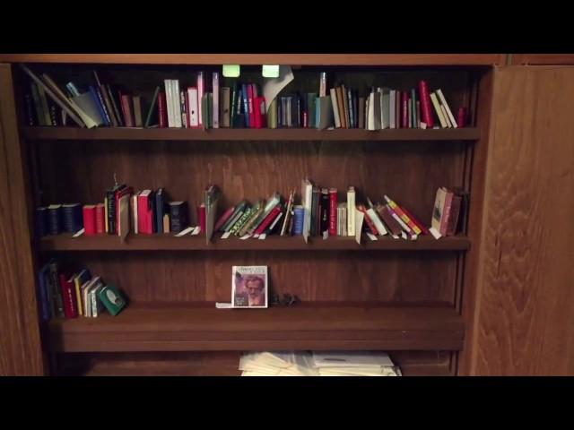 Miniature Books in Hunt Library