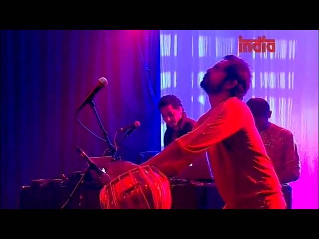 Milan - - Karsh Kale & Midival Punditz (Live at Paleo Fest 09)