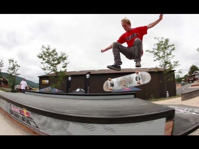 Manual Skate Contest Finals - Red Bull Manny Mania 2012 USA