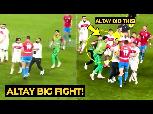 Altay Bayindir as PEACEMAKER cools the tension as Turkey fights against Czech player | Man Utd News