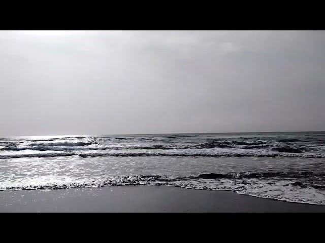 MEDITACIÓN FRENTE AL MAR PARA ENCONTRAR LA SOLUCIÓN A UN PROBLEMA