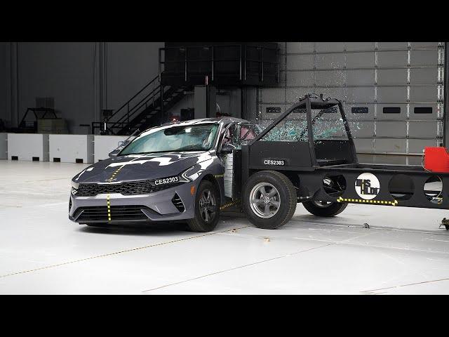 2023 Kia K5 updated side IIHS crash test