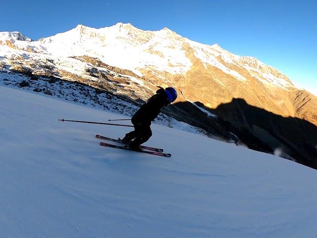 Alberto Leyva ski instructor Ski Zenit Saas-Fee short turns