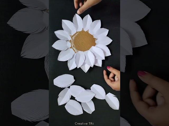 most beautiful flower wall hanging  #diy #shorts #creative #youtubeshorts #homedecor #ashortaday
