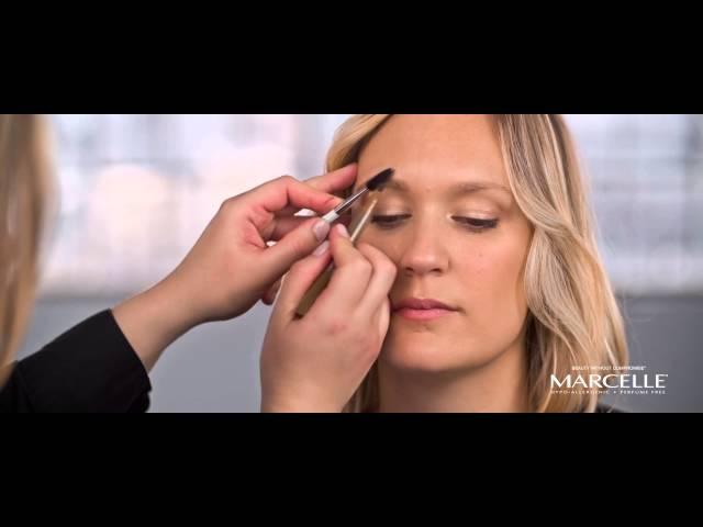 How to accentuate your brows with the Marcelle Eyebrow Pen