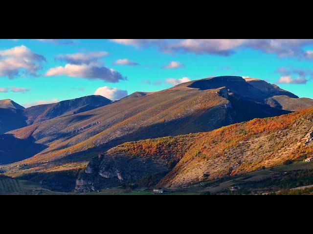 Balade en Baronnies _ Drone Project Yann Arthus-Bertrand _ Hope production. Baronnies vues du ciel#1