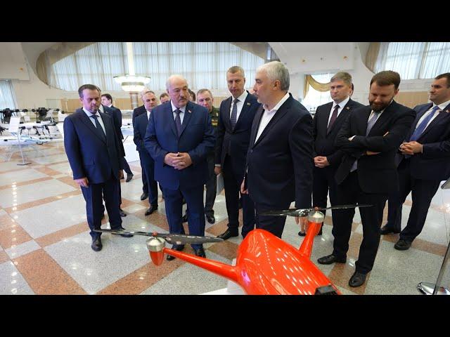 "Первый в мире!" // Лукашенко показали новейшие российские беспилотники