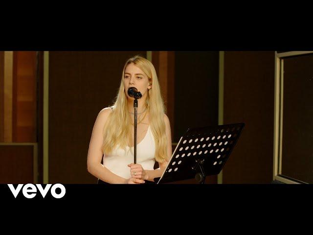 London Grammar - Tilted (Christine and the Queens Cover)