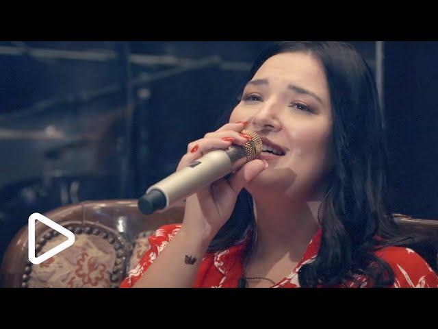 Tuğçe Kandemir - Ne Güzel Yaratmış Seni Yaradan (Çay'la #1)
