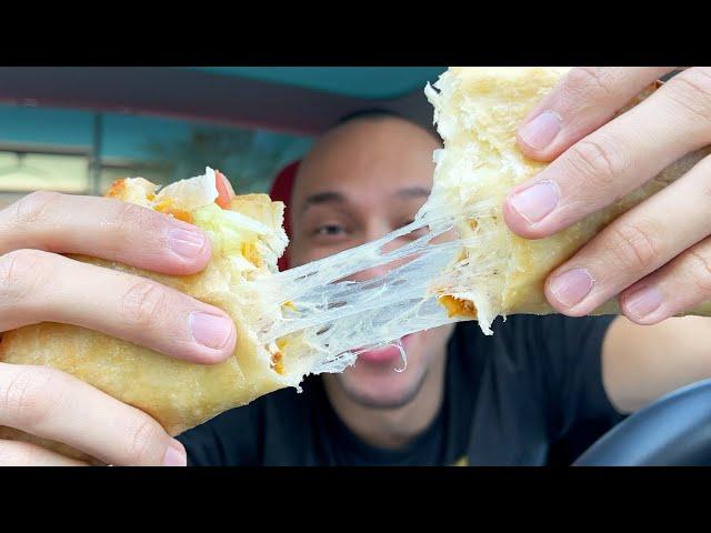 Taco Bell NEW Quesalupa (2021) Food Review