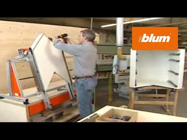 SPACE CORNER with SYNCROMOTION: Assembly | Blum