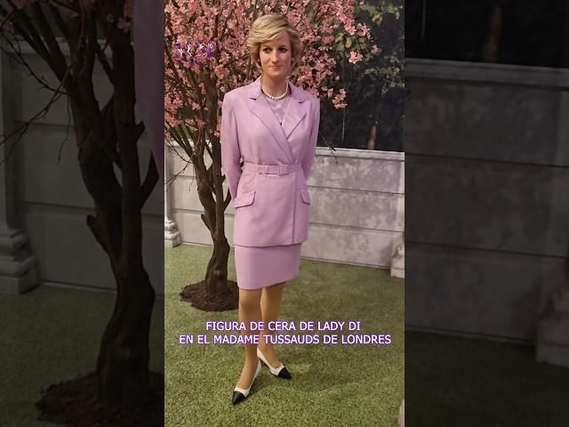 LADY DI en el MADAME TUSSAUDS de LONDRES