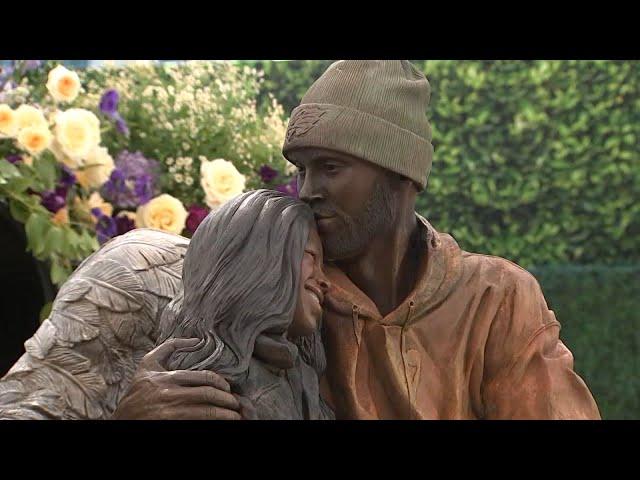 Statue honoring Kobe, Gigi Bryant unveiled in DTLA