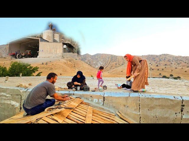 Benefactor: Viewers help the nomadic family to build