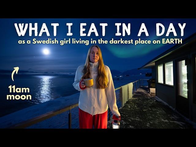 What I EAT living in the DARKEST place on EARTH ︱ Svalbard