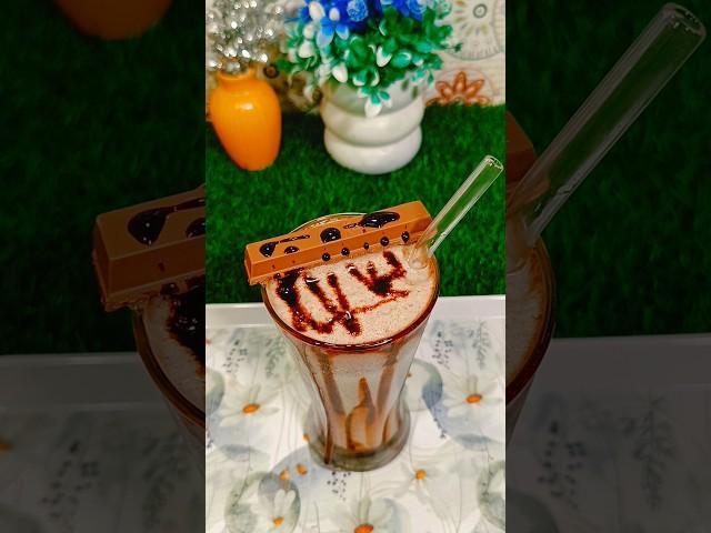 Kitkat Shake #shorts #cooking #indianfood #food #recipe #cooking #streetfood #eveningsnacks #foodie