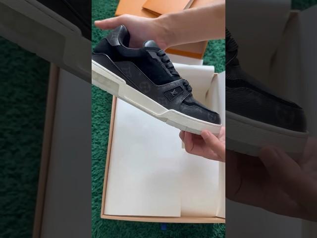 Louis Vuitton unboxing. Trainer sneakers. #fashion #outfit #louisvuitton #3019store