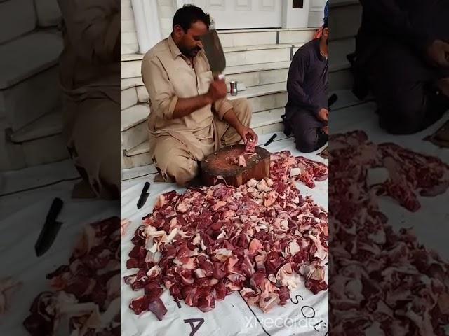 Extreme Beef Cutting Skills, Professional Qasai Eid ul Azha  2022.