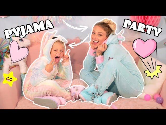 • NOTRE 1ère PYJAMA PARTY ! •