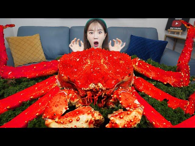 [Mukbang ASMR] 4.2KG Giant King Crab  in Korean Fish Market! Eatingshow Ssoyoung